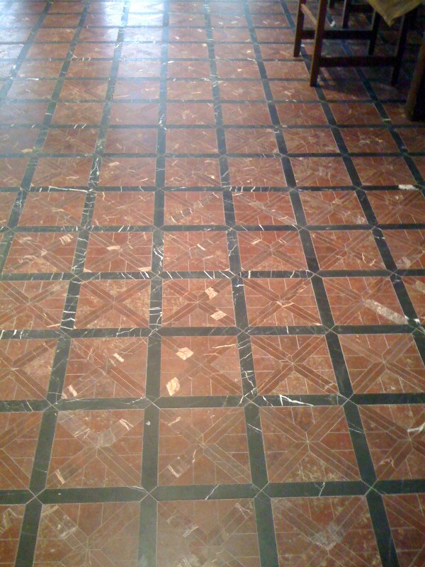 FLOOR